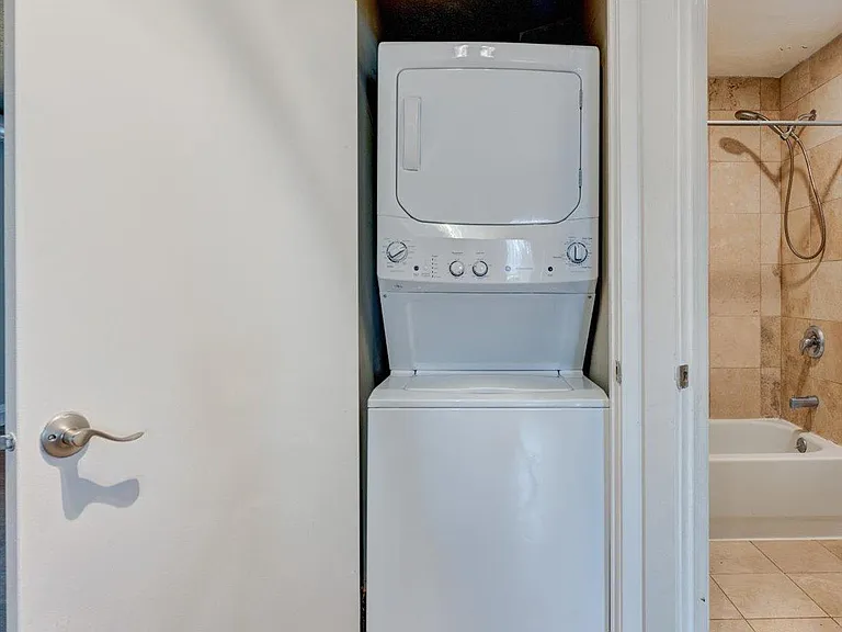 213 S 26th Ave #2 — Photo 9