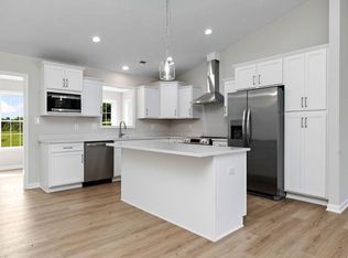 186 Langley Dr, Waynesboro, VA