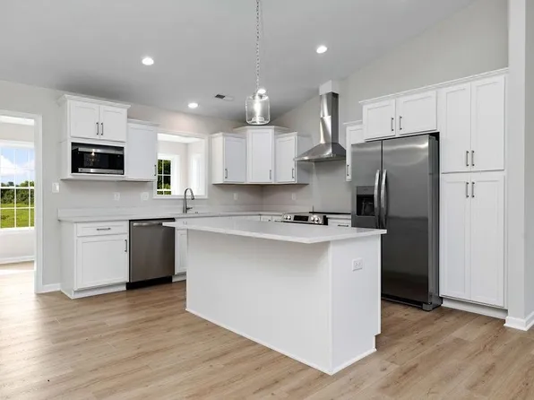 186 Langley Dr, Waynesboro, VA 22980