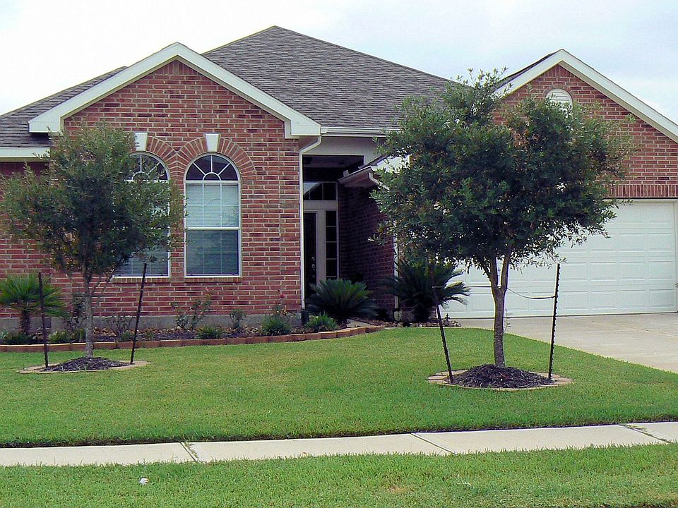 1st image of 17007 Terrace Park Dr