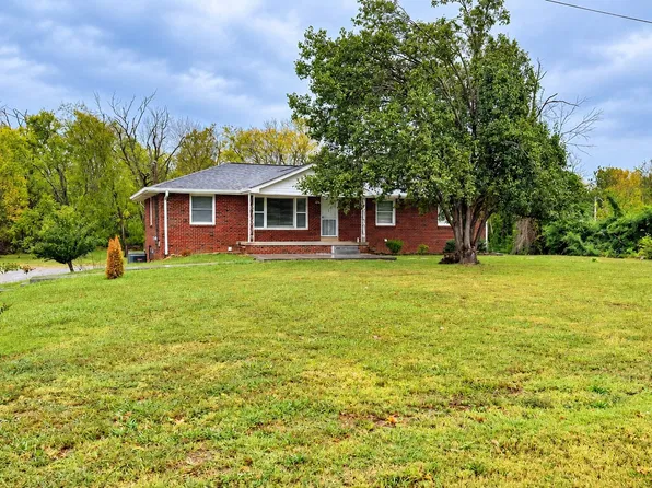 3670 Hunters Point Pike, Lebanon, TN 37087