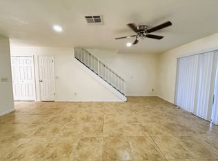 16341 Rambling Vine Dr W, Tampa, FL 33624