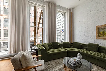 132 Duane Street, #2