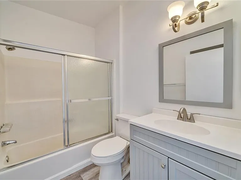 9900 Jordan Ave #62 — Photo 12