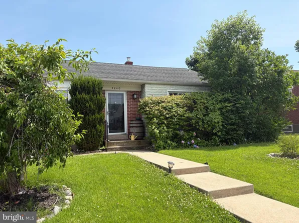 2240 Theresa Ave, Morton, PA 19070