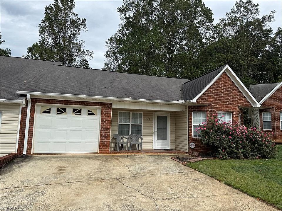 1st image of 178 Bethania Oaks Cir