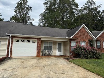 178 Bethania Oaks Cir, Pfafftown, NC, 27040
