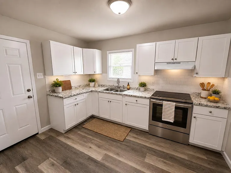2914 Tarpey Ave — Photo 4