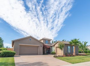 607 Rivercrest Pkwy, Redding, CA 96002