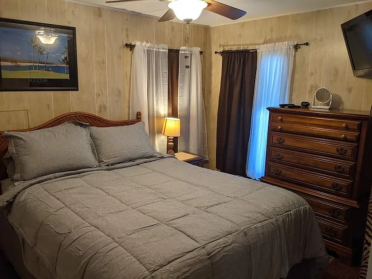 10011 Merion Ct — Photo 20
