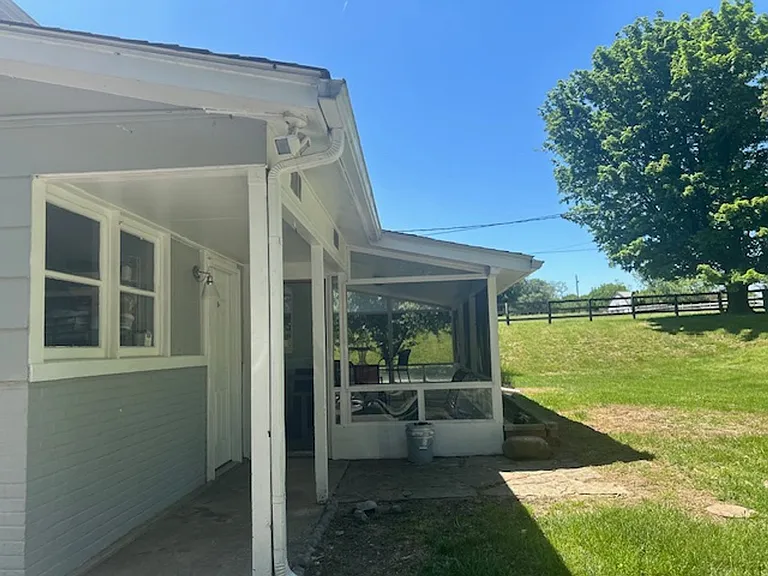 6401 Old Richmond Rd — Photo 26