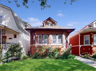 6222 W Waveland Ave, Chicago, IL 60634