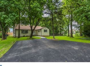 107 Allison Rd, Willow Grove, PA 19090