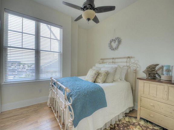 2nd image of 20 Waterfront Dr APT 321