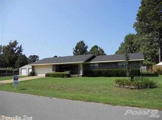 7121 Hart Rd, Benton, AR 72019