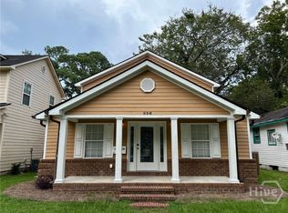 826 E 33rd St, Savannah, GA 31401