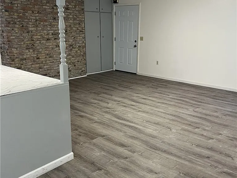 2040 Swan Cv N — Photo 11