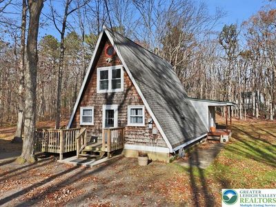 497 Jonas Rd, Effort, PA, 18330