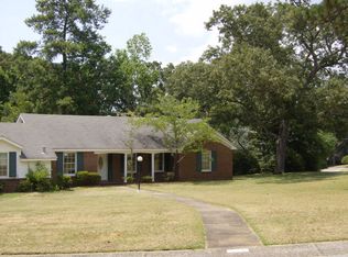 504 Lake Forest Blvd, Daphne, AL 36526