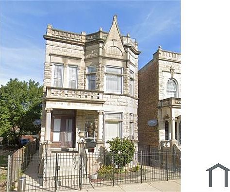 1st image of 3836 W Gladys Ave #2
