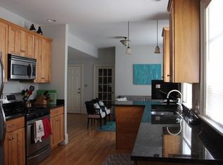 24 Pinckney St #1, Somerville, MA 02143