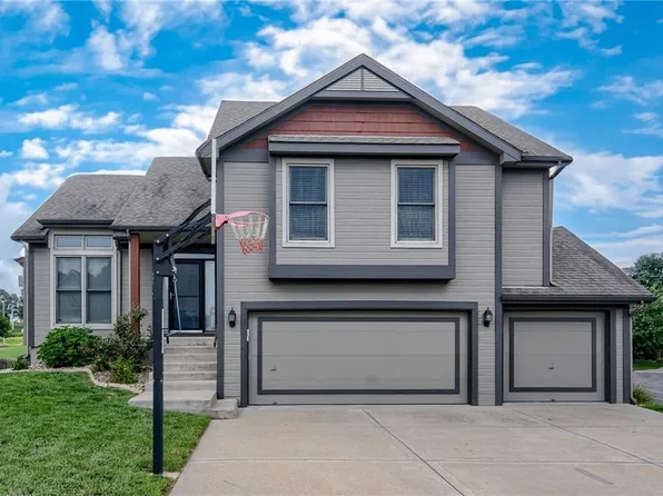 805 NW 109th Ter, Kansas City, MO 64155