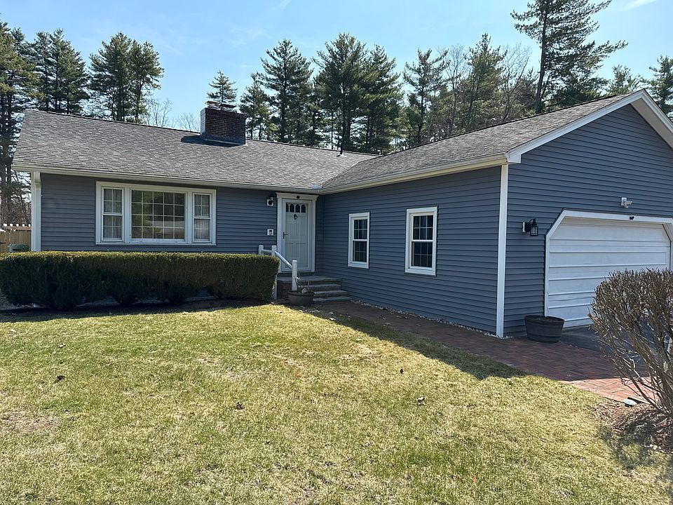 1st image of 44 John Goffe Dr
