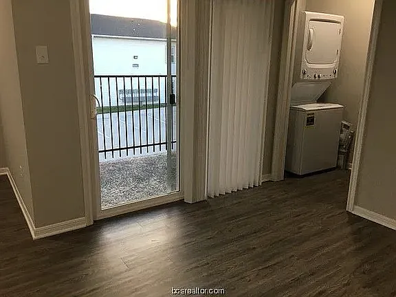 3 bed, 1258 sqft, $700 — Photo 4