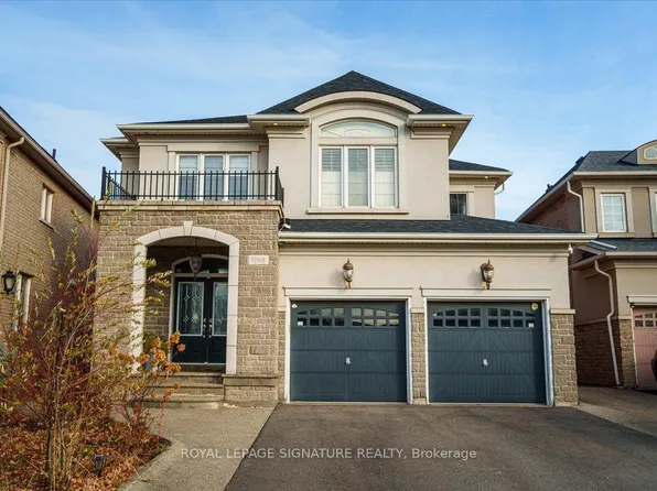 1268 Kestell Blvd, Oakville, ON L6H 0B3