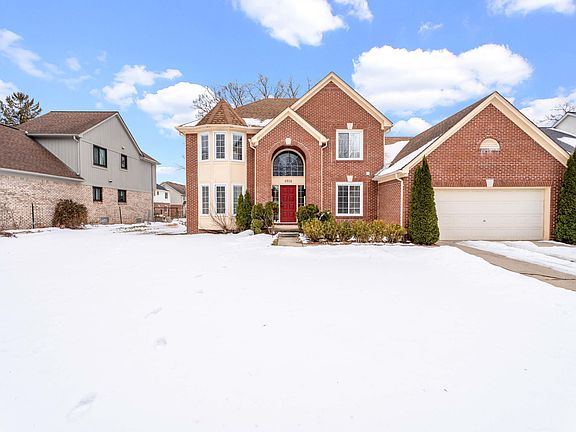 5th image of 4936 Somerton Dr