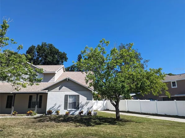 3403 Jamais Wood Way, Tampa, FL 33618