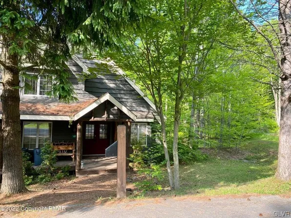 61 Aspenwal, Lake Harmony, PA 18624