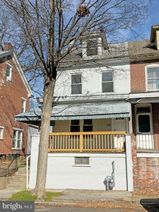 25 W 3rd St, Pottstown, PA, 19464