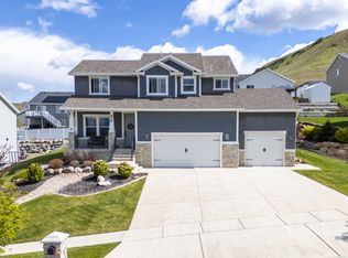 829 E 600 N, Hyde Park, UT 84318