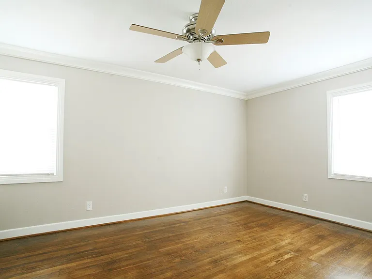 425 26th St #7 — Photo 12
