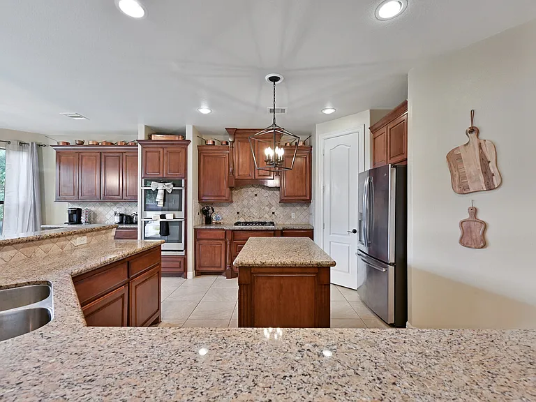 Northfield Dr — Photo 17