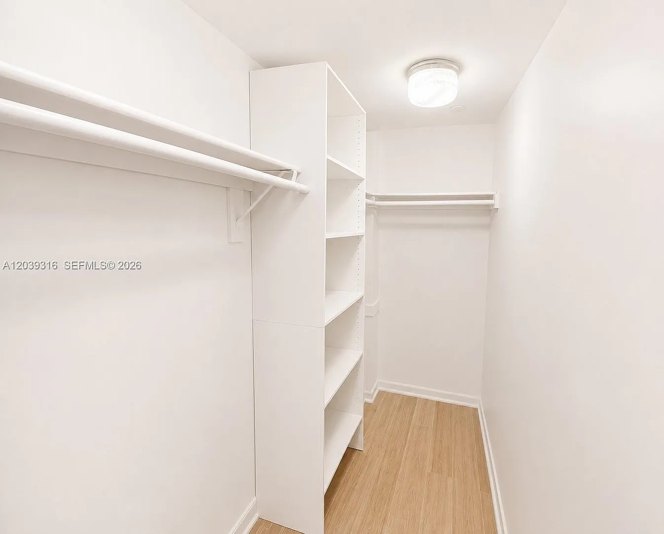 Horizons West Condo #8 — Photo 4
