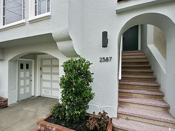 3rd image of 2587 18th Ave