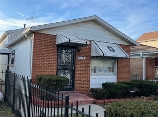 9548 S Princeton Ave, Chicago, IL 60628