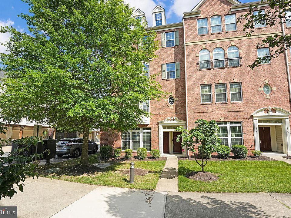 1st image of 15145 Leicestershire St