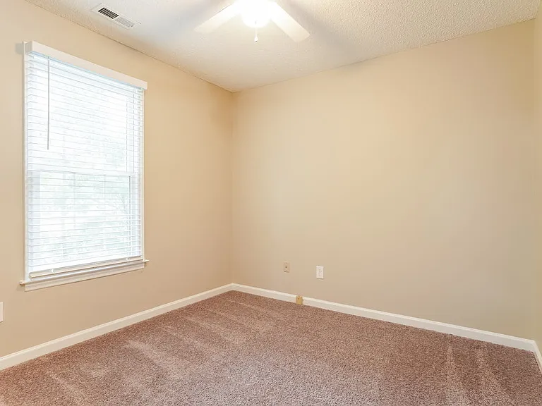 4936 Bivens Dr — Photo 15