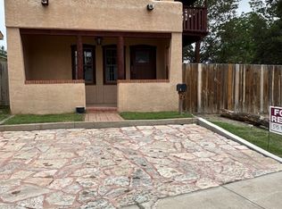 12 Hillcrest St, Roswell, NM 88201