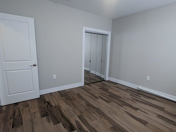 4th image of 154 Kensington Ave #B1