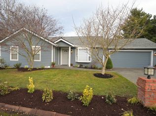 502 Summer Breeze Ln, Sequim, WA 98382