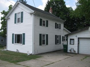115 N O'Keefe St, Cassopolis, MI 49031