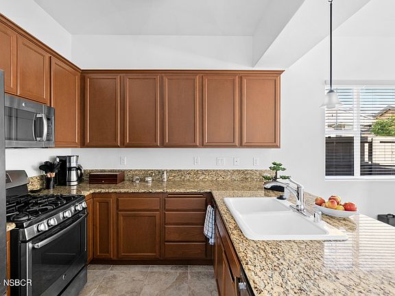 5th image of 1355 Veneto Dr