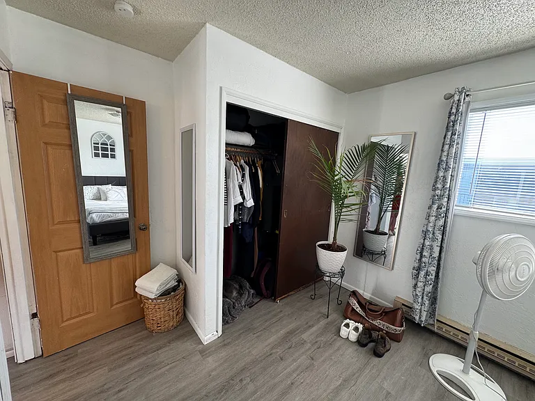 1149 SW Cascade Ave — Photo 6