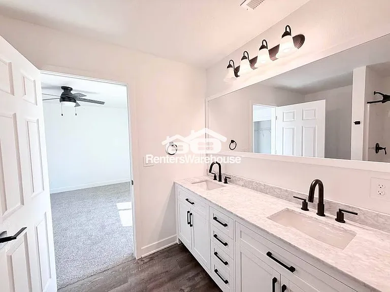 2103 Willis Ave — Photo 16