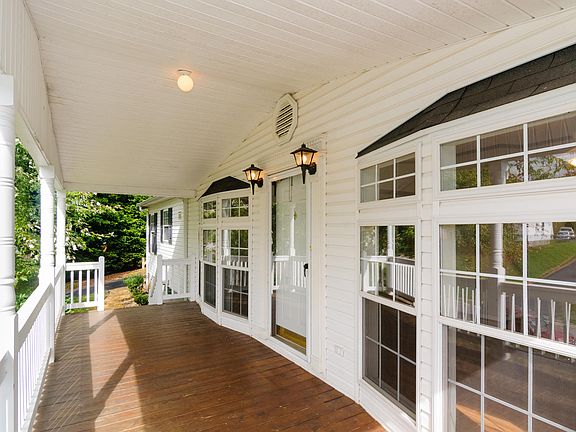 Host Family & Friends 