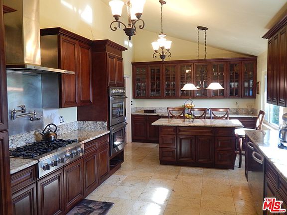 5th image of 4939 Valleydale Ave